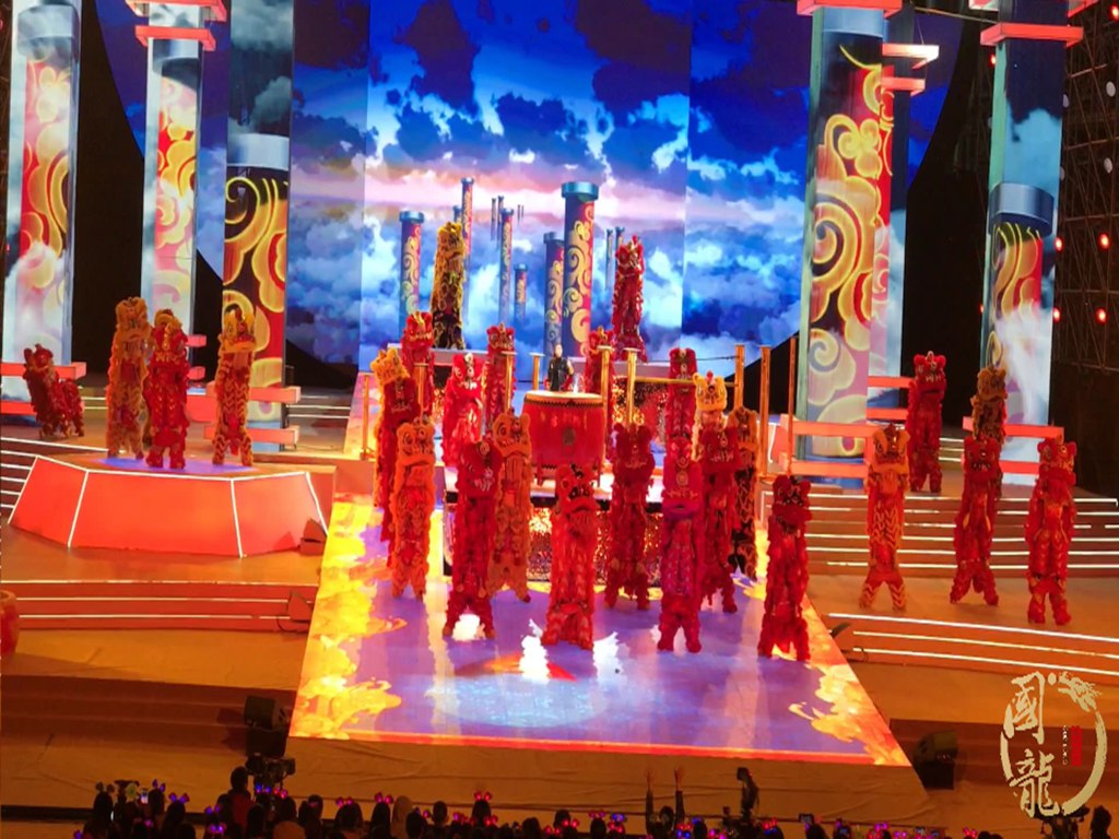 保定大型群狮汇演